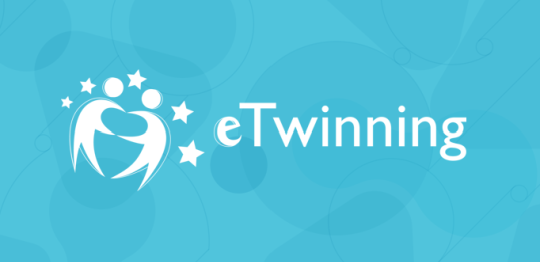 eTwinning logo on blue background
